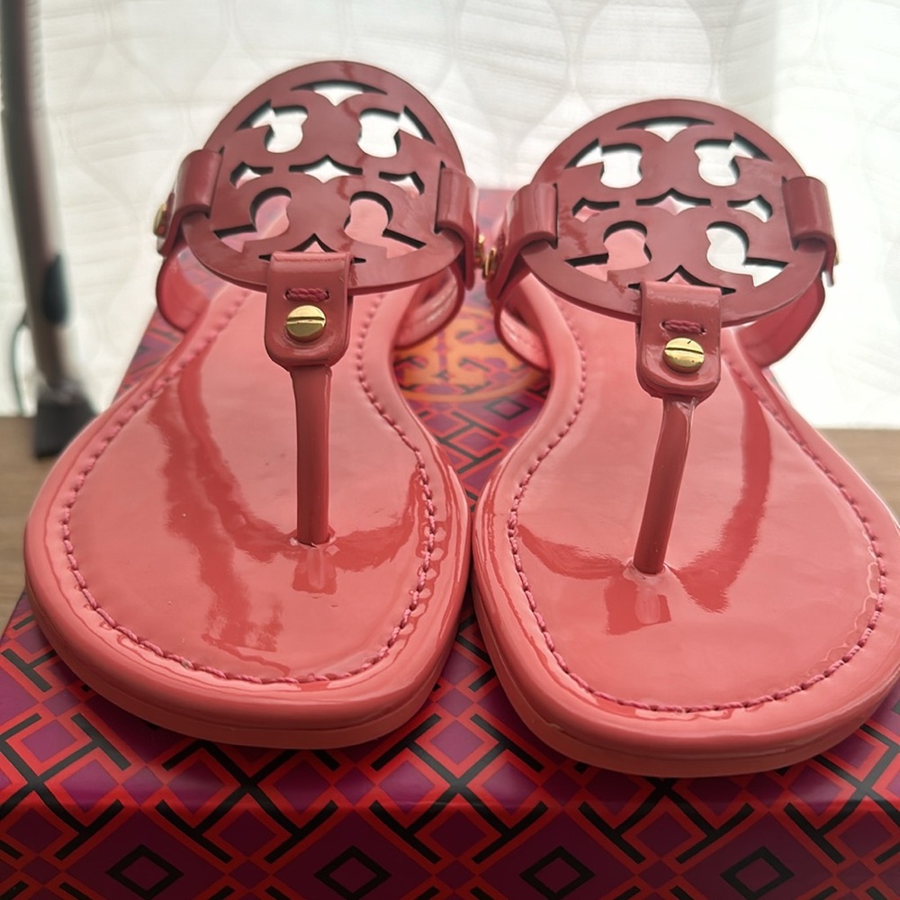 New Tory Burch Women Miller Patent Leather Sandals Coral Crush , Size # Various - Picture 8 of 8